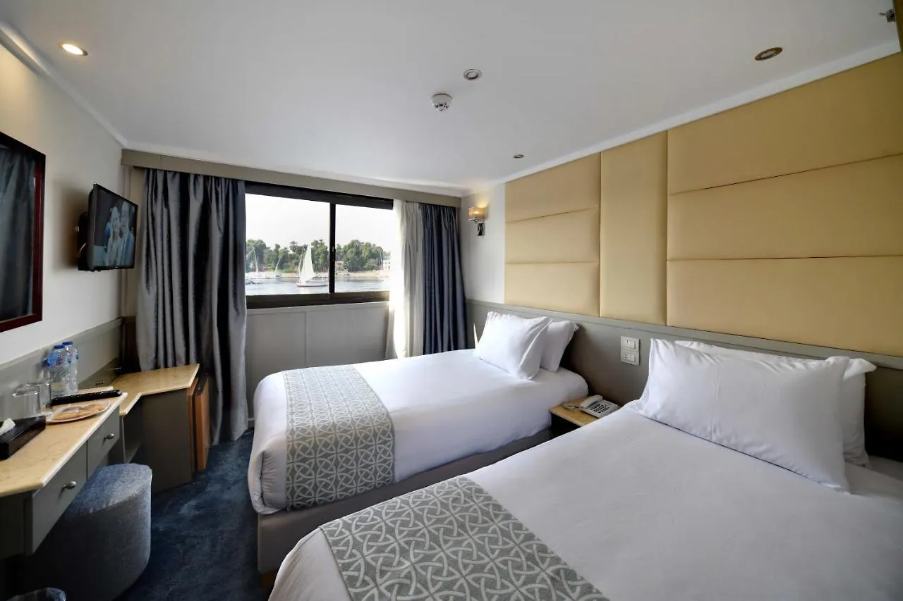 Hotel Nile Treasure Cruise - 4 Or 7 Nights From Luxor Each Saturday And 3 Or 7 Nights From Aswan Each Wednesday